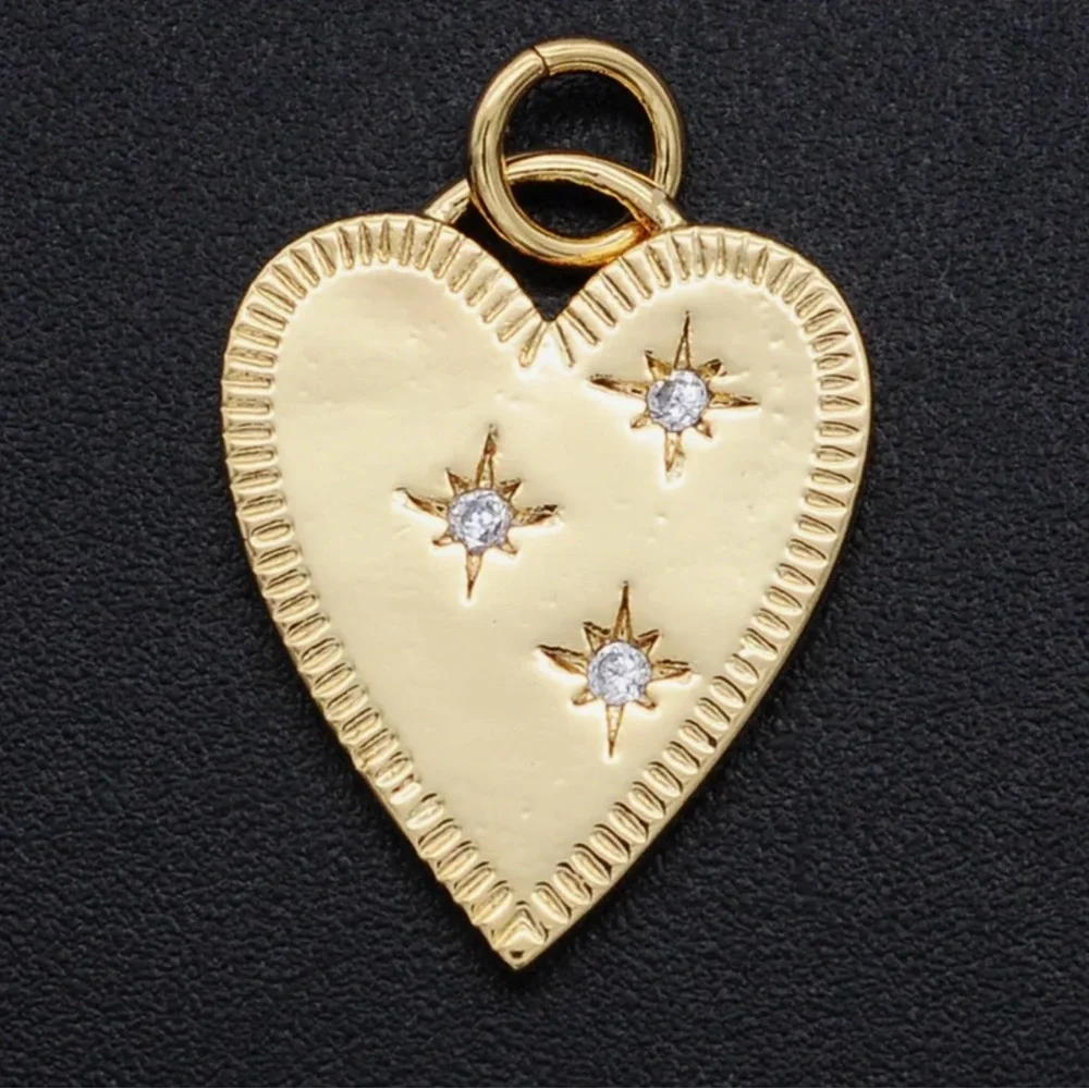 18k Diamond Heart Pendant - Picture 2 of 7